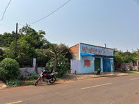 Casa com Sala Comercial em Foz do Iguaçu - 3 Quartos