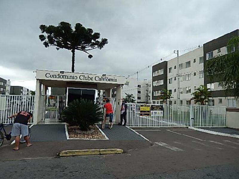 Apartamento com 2 quartos em Campo Largo/PR