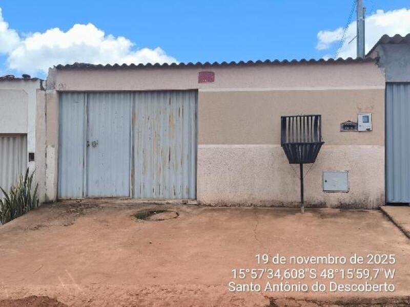 Casa com 2 quartos em Santo Antônio do Descoberto/GO
