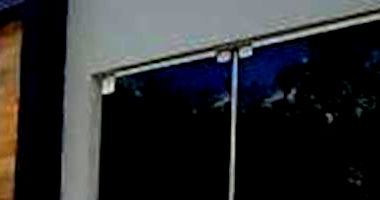 Casa padrão com 3 quartos, 1 banheiro, 1 vaga, 300m² construída