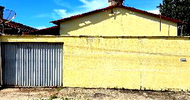 Casa com 3 quartos, 1 banheiro, 107,55m² construída, desocupada