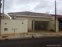 Terreno com Construção Residencial em Valentim Gentil/SP