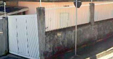 Casa com 2 quartos, 1 banheiro, 125m² construídos, ocupada