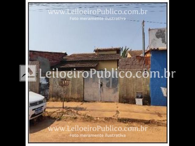 Casa aconchegante com 69,83m² e terreno de 250m²
