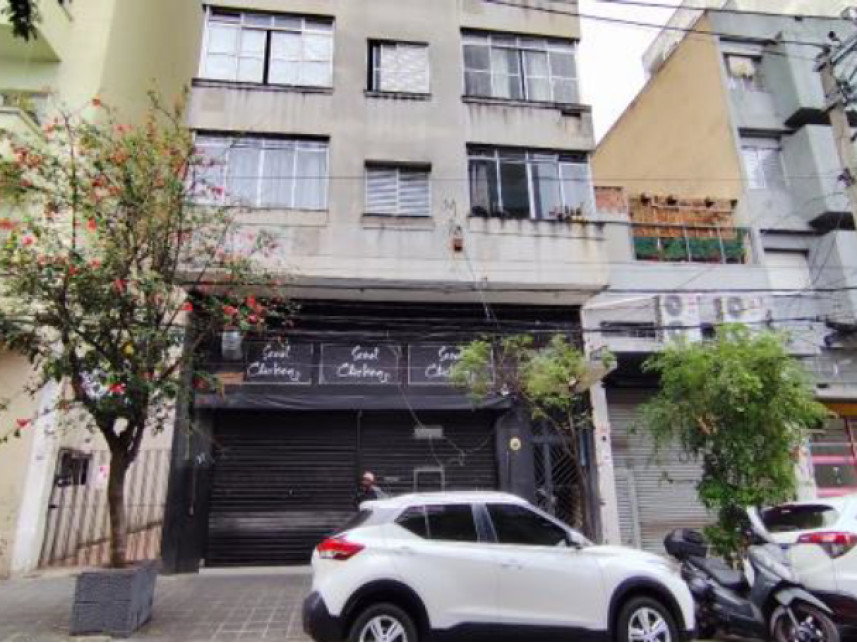 Apartamento com 98 m² construídos