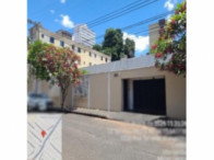 Casa comercial adaptada, 403,41m², 4 quartos, 2 banheiros, ocupada