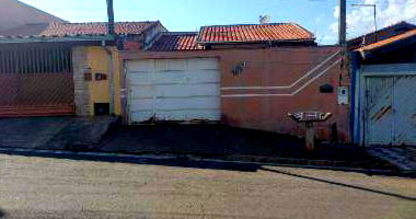 Casa Ocupada com 70m² de Área Construída em Limeira/SP