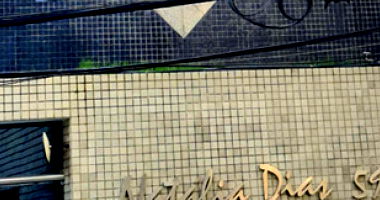 Apartamento Luxuoso em Boa Viagem com 3 Vagas de Garagem