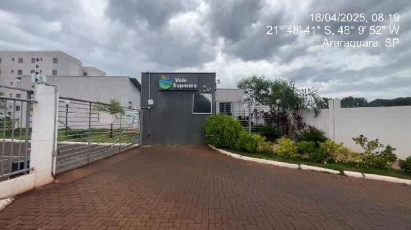 Apartamento com 2 quartos em Araraquara/SP