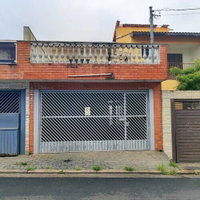 Casa padrão com 3 quartos e 2 vagas em Capelinha, SP