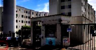 Apartamento com 2 quartos em Porto Alegre/RS