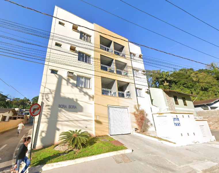 Apartamento com 1 suíte e 1 dormitório em Brusque/SC