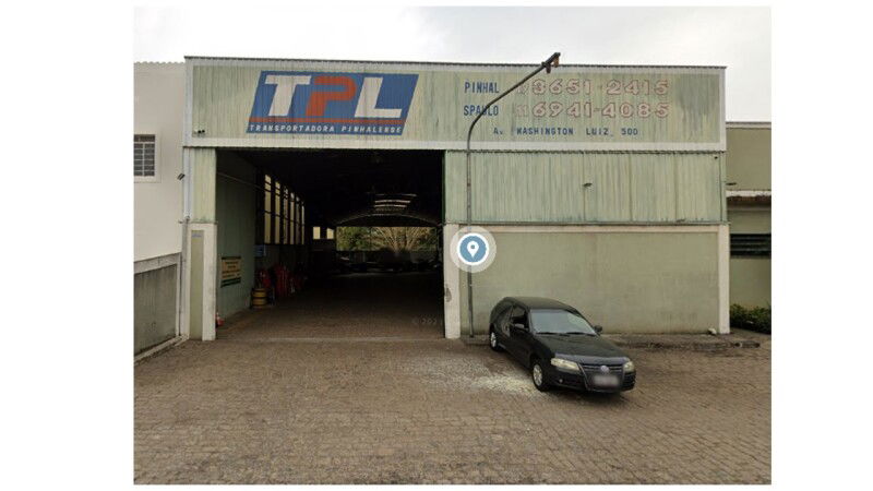 Prédio Comercial 380m² em Espírito Santo do Pinhal