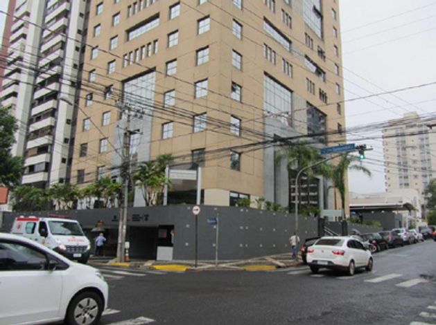 Sala Comercial com 702,69m² no Centro de Ribeirão Preto/SP