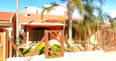 Casa Ocupada em Rainha do Mar - Xangri-lá/RS