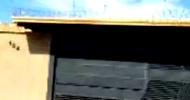 Casa em Leilão com 3 Quartos e 2 Banheiros