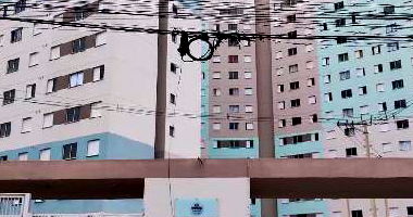 Apartamento com 2 quartos em Ferraz de Vasconcelos