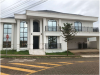Casa com 373,99m² em terreno de 653,49m² em Rio Branco/AC