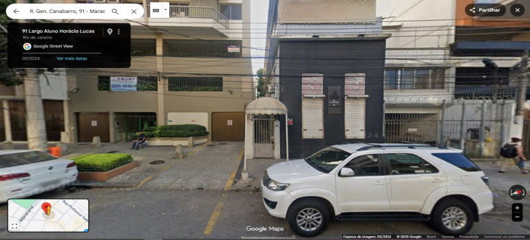 Prédio comercial com 3 pavimentos, 91m²