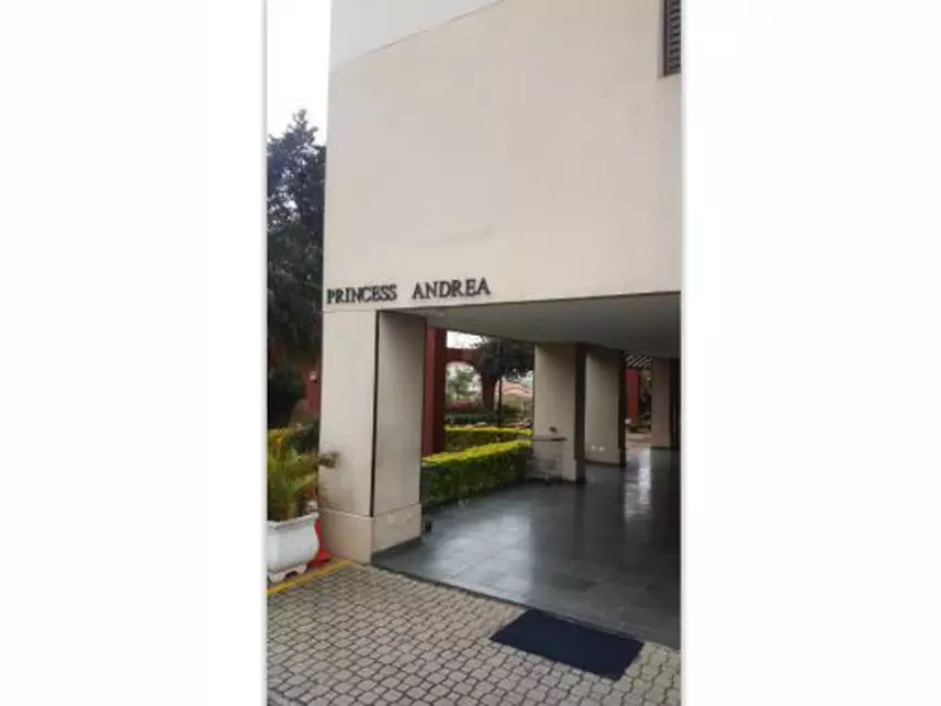 Apartamento em Leilão com 2 Quartos e 1 Vaga em Vila Arapuá