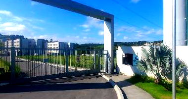 Apartamento com 2 quartos, 1 banheiro, sala, cozinha e 1 vaga