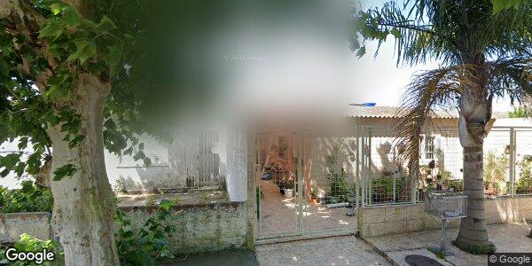 Casa 3 quartos 1 banheiro 97,48m² área construída, desocupada