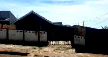 Casa com 1 quarto, 1 banheiro e 37 m² construída, ocupada