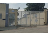 Casa ocupada com 66,86m² em condomínio