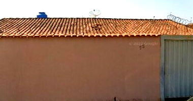 Casa com 3 quartos e 2 banheiros em Vila Rica - Passos/MG