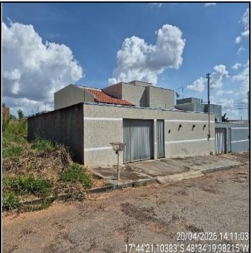 Casa em Caldas Novas/GO com 89,25m² e terreno de 200,06m²