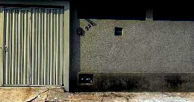 Casa aconchegante com 2 quartos, 1 banheiro e 113m² de terreno