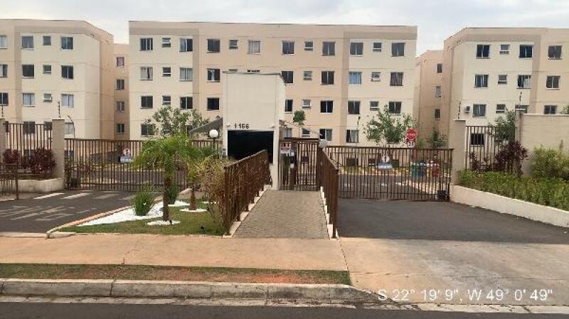 Apartamento com 2 Quartos e Vaga de Garagem em Bauru
