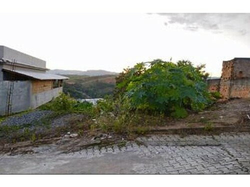 Terreno com 289,84m² em Visconde do Rio Branco/MG