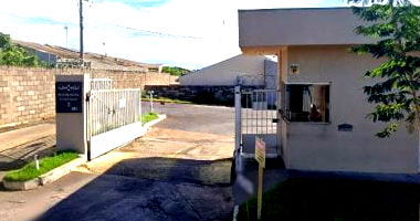 Casa em Condomínio 2 quartos 1 banheiro 59m² ocupada