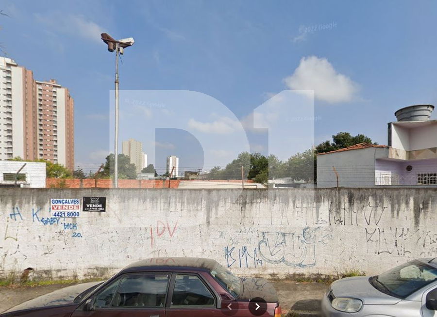 Terreno em Santo André - 211,80 m² Desocupado