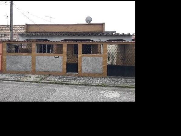 Casa com 2 quartos e 120m² de área privativa em Inhaúma