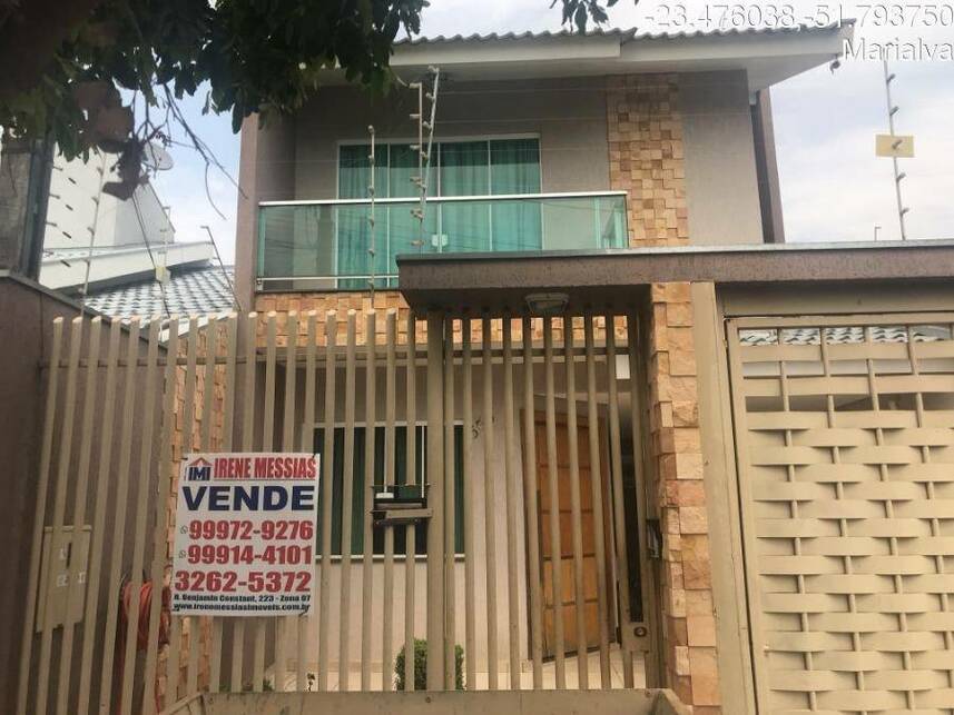 Casa em leilão com 158m² construída e 137m² de terreno
