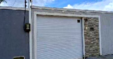 Casa com 2 quartos, 2 banheiros, 2 vagas e 80,98m² construída