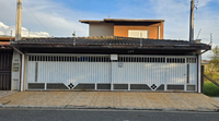 Casa com 3 quartos e 4 vagas em Pindamonhangaba/SP
