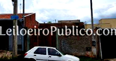 Casa aconchegante com 1 quarto, 1 banheiro, 1 vaga e 53,84m² construída