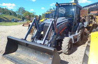 Retroescavadeira Case 580N 2013