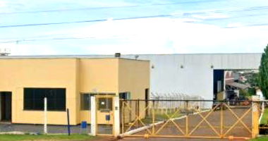 Imóvel Industrial com Benfeitorias e Ampla Área de Terras