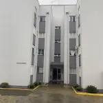 Apartamento 303 no Edifício Camboim com 2 dormitórios e sacada