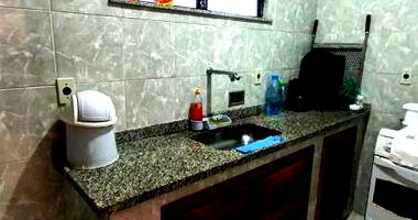 Apartamento 2 Suítes com Vista para Praia em Saquarema-RJ