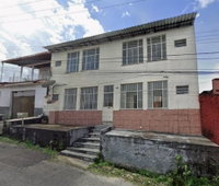 Casa com 3 quartos, 225m² construídos, ocupada