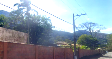 Prédio com 3.976,11m² em Petrópolis