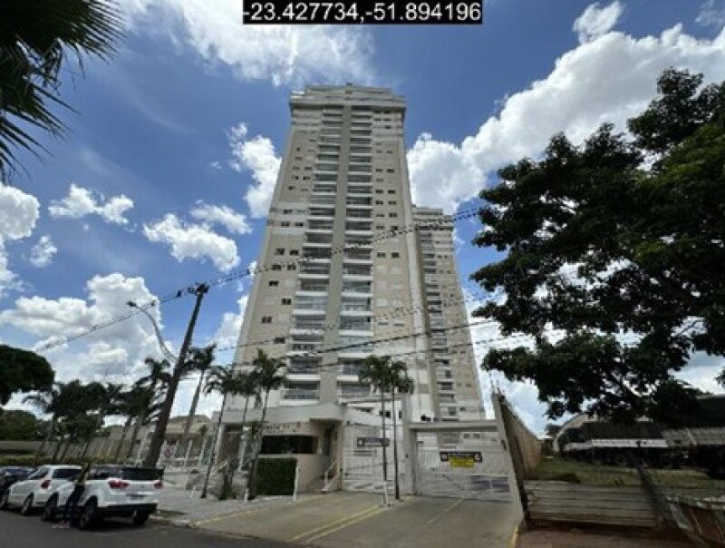 Apartamento 2 dorms, 2 vagas, 79,98m² - Maringá/PR