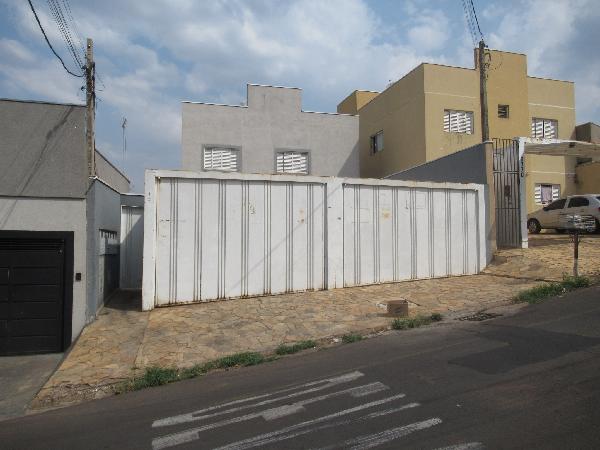 Apartamento com 2 Quartos e 2 Vagas no Jardim São Luiz