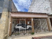 Casa com 4 quartos, 2 banheiros e 1 vaga de garagem
