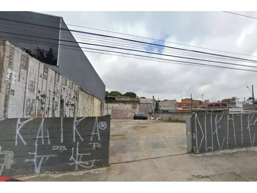 Terreno Ocupado em Parque Novo Oratório com 588,59 m²